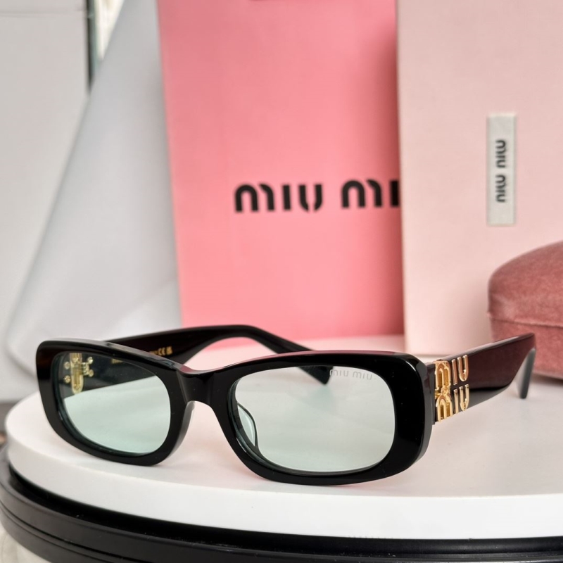 MIU MIU